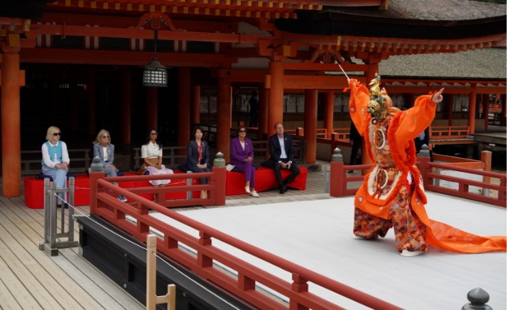 舞楽鑑賞【嚴島神社】