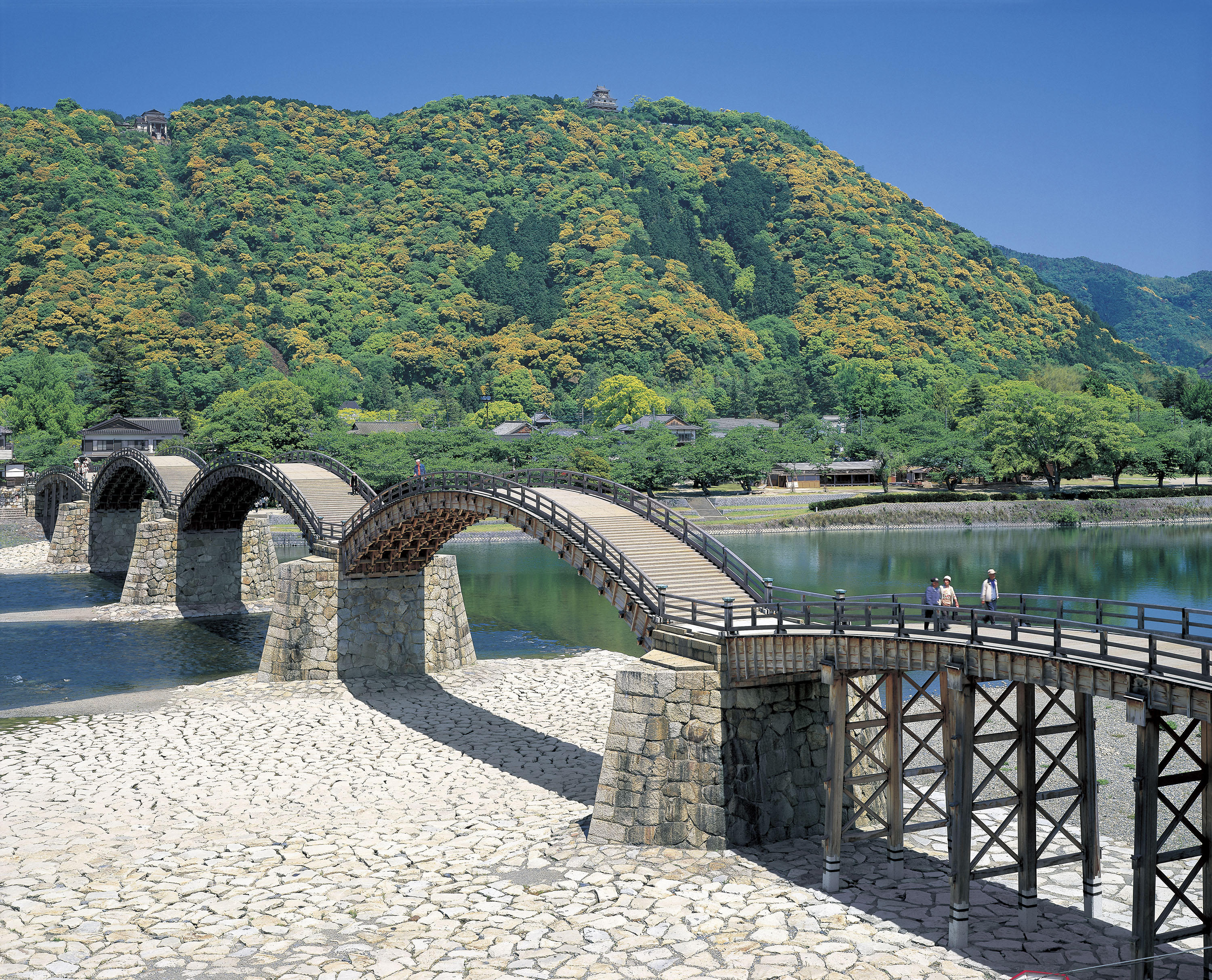 錦川エリア（錦帯橋・岩国城・鵜飼遊覧船）